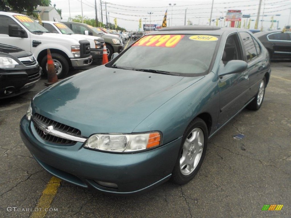2001 Altima GLE - Opal Blue Metallic / Dusk photo #3