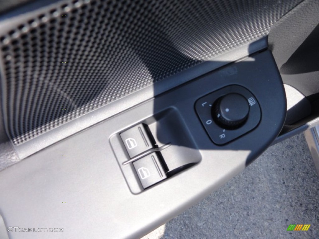 2008 R32  - United Grey Metallic / Anthracite photo #16