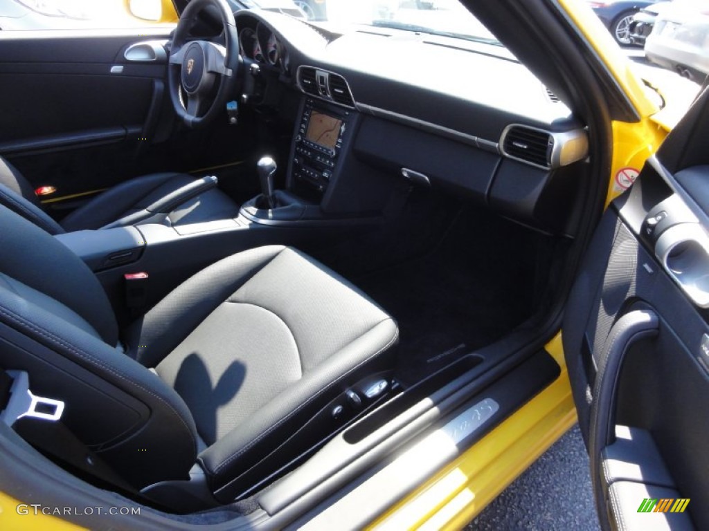2010 911 Carrera 4S Coupe - Speed Yellow / Black photo #18
