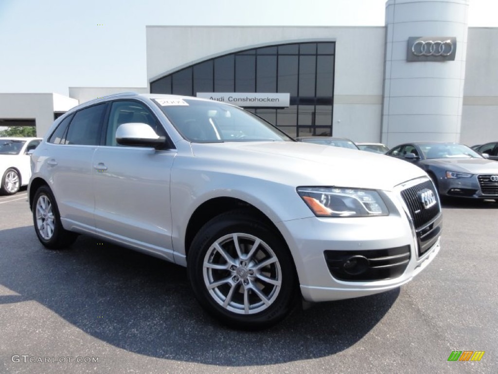 2009 Q5 3.2 Premium quattro - Ice Silver Metallic / Black photo #1