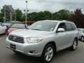 2010 Classic Silver Metallic Toyota Highlander Limited 4WD  photo #3