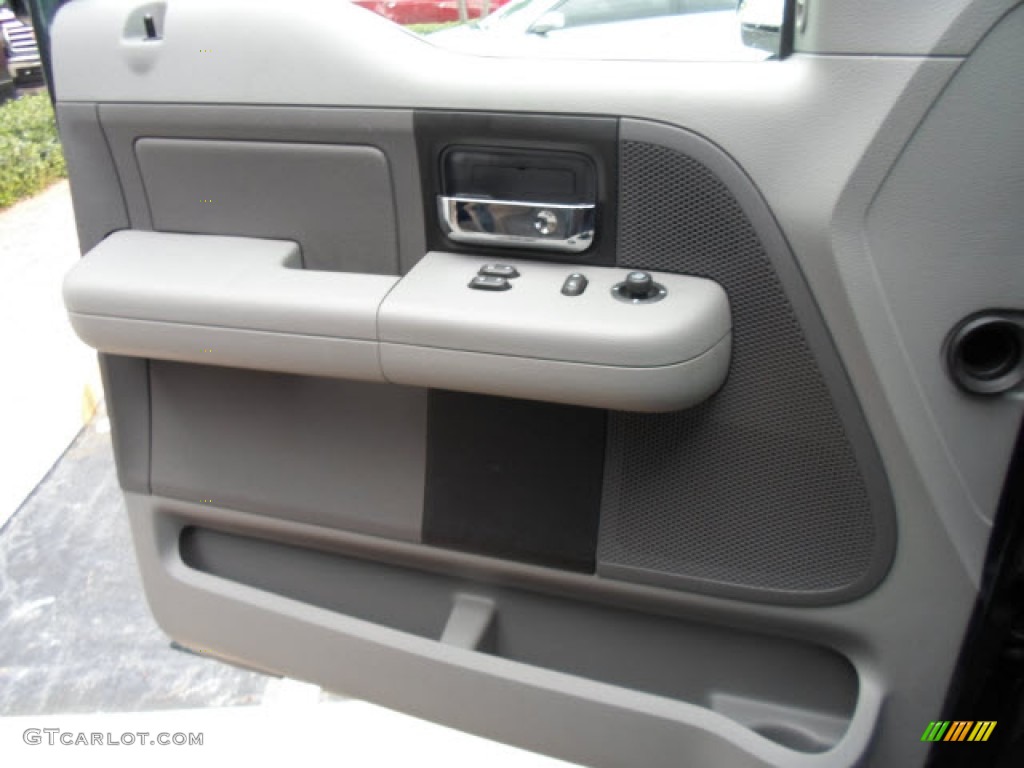 2005 F150 XLT Regular Cab - Aspen Green Metallic / Medium Flint Grey photo #8