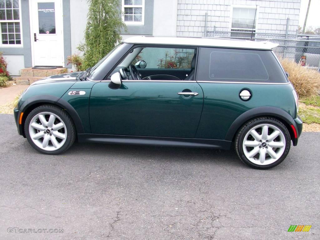 British Racing Green Metallic 2003 Mini Cooper S Hardtop Exterior Photo #6699607