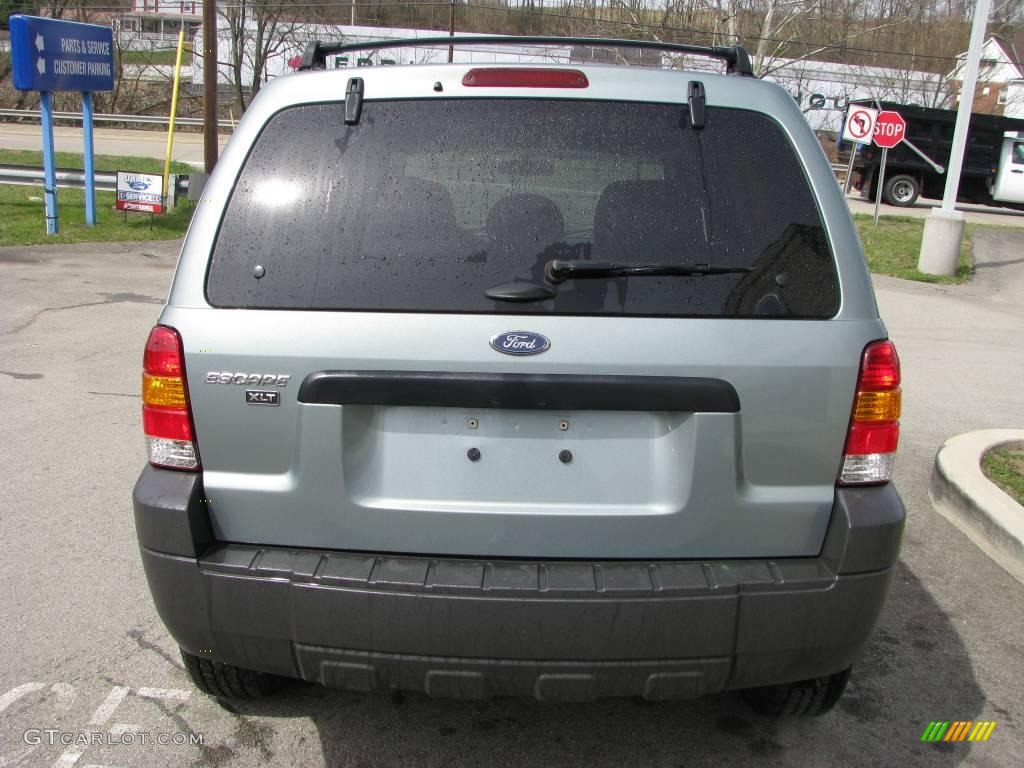 2006 Escape XLT 4WD - Titanium Green Metallic / Medium/Dark Flint photo #5