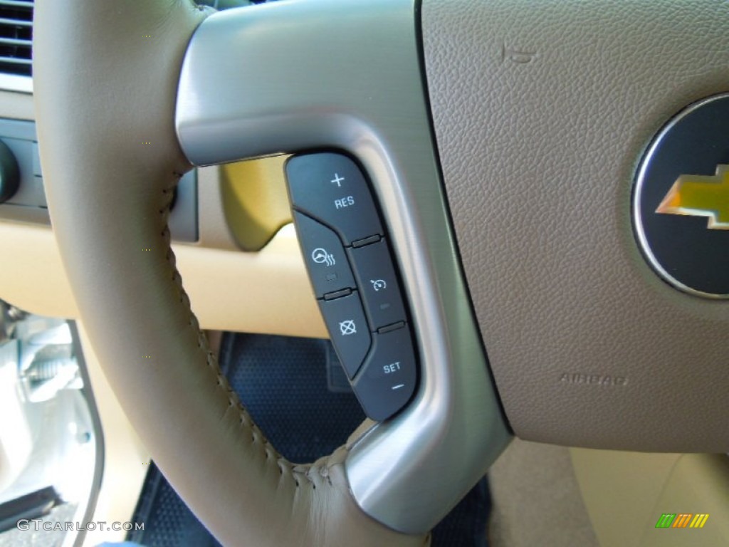 2013 Chevrolet Suburban LTZ 4x4 Controls Photo #67001227
