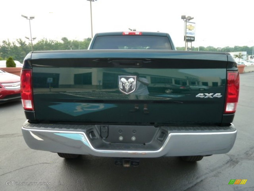 2011 Ram 2500 HD ST Crew Cab 4x4 - Hunter Green Pearl / Dark Slate/Medium Graystone photo #4