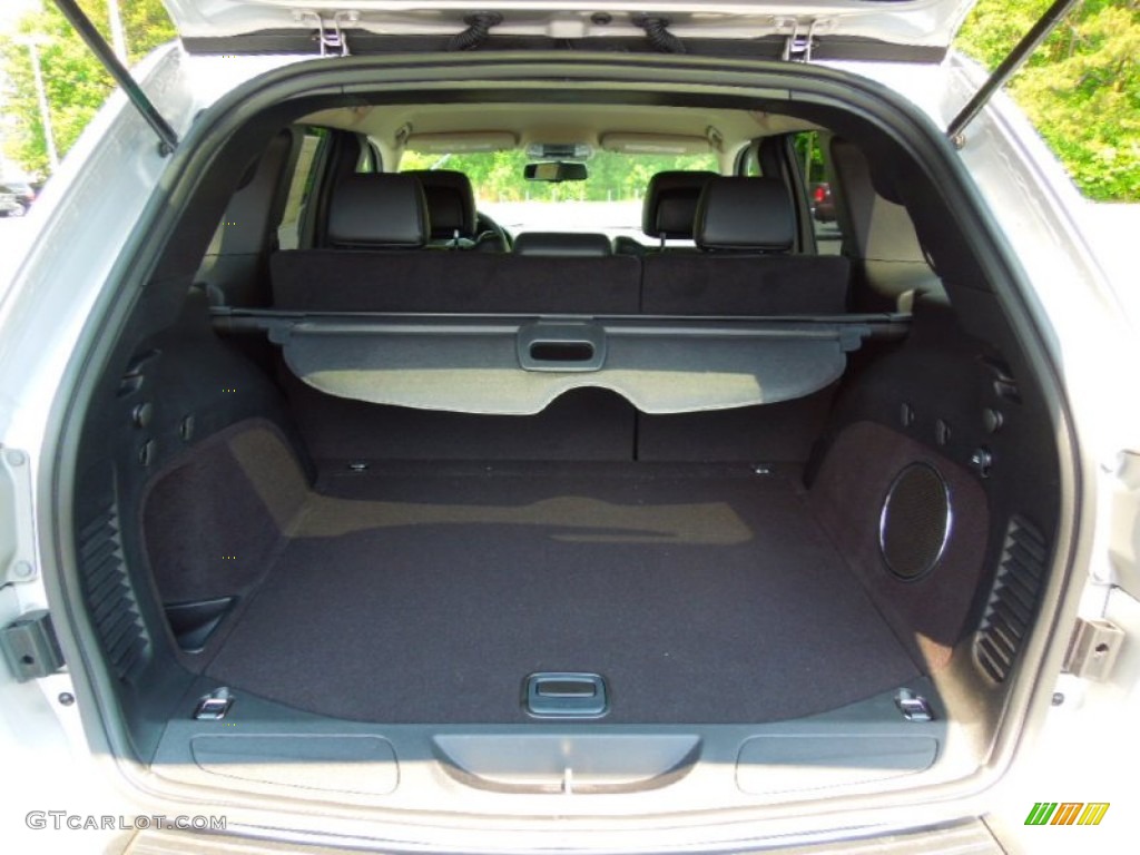 2012 Jeep Grand Cherokee Altitude 4x4 Trunk Photo #67005127