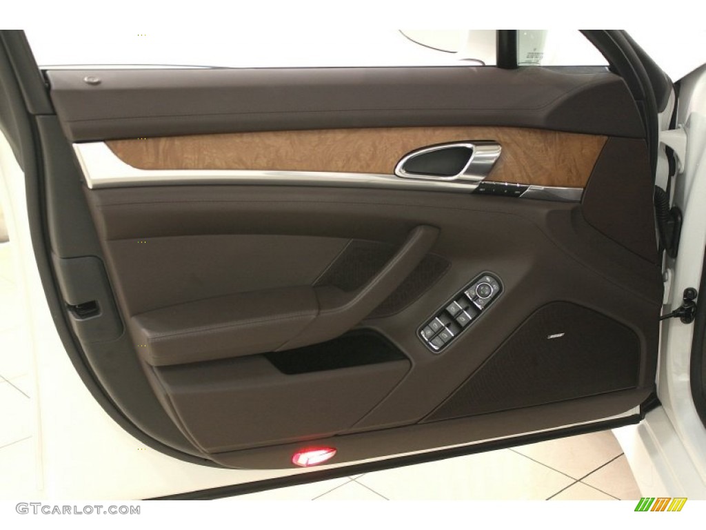2012 Porsche Panamera 4 Espresso Door Panel Photo #67008344