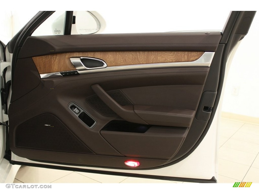 2012 Porsche Panamera 4 Espresso Door Panel Photo #67008547