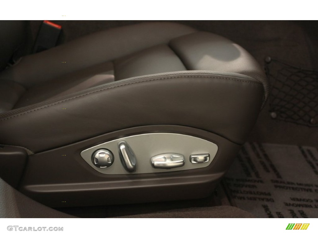 2012 Porsche Panamera 4 Controls Photo #67008569