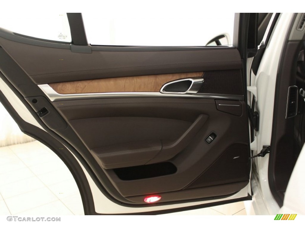 2012 Porsche Panamera 4 Espresso Door Panel Photo #67008610