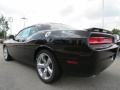 Pitch Black - Challenger R/T Plus Photo No. 2
