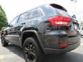 Brilliant Black Crystal Pearl - Grand Cherokee Altitude Photo No. 2