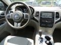 Brilliant Black Crystal Pearl - Grand Cherokee Altitude Photo No. 12