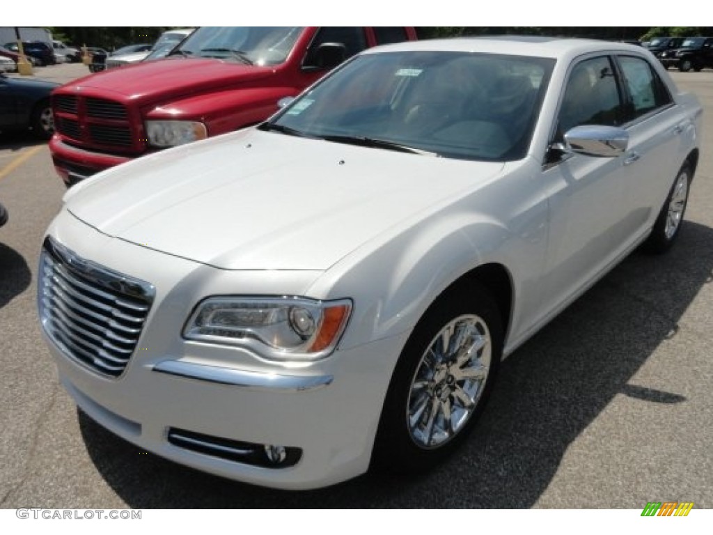 Ivory Tri-Coat Pearl 2012 Chrysler 300 Limited Exterior Photo #67010203