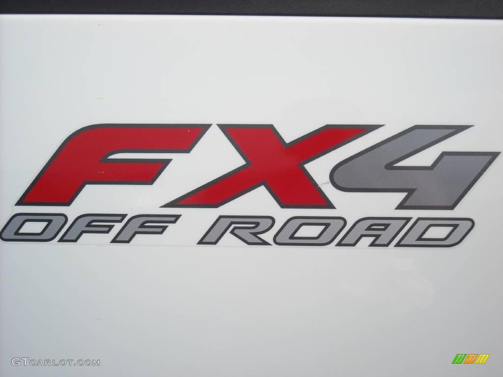 2006 F150 FX4 SuperCrew 4x4 - Oxford White / Black/Medium Flint photo #13