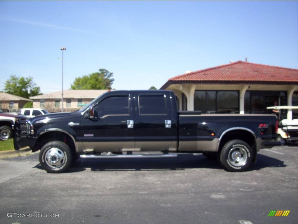 2006 F350 Super Duty King Ranch Crew Cab 4x4 Dually - Black / Castano Brown Leather photo #2