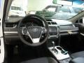 Super White - Camry SE Photo No. 10