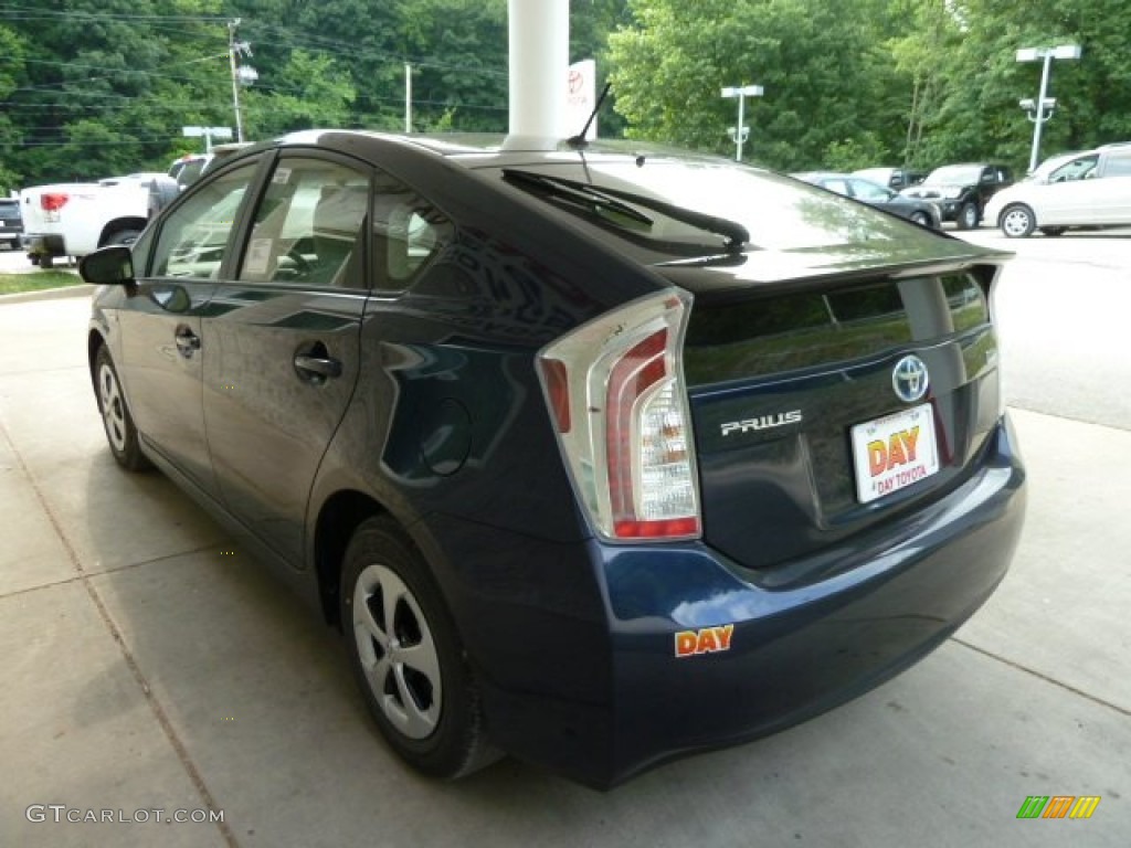 2012 Prius 3rd Gen Two Hybrid - Nautical Blue Metallic / Misty Gray photo #4