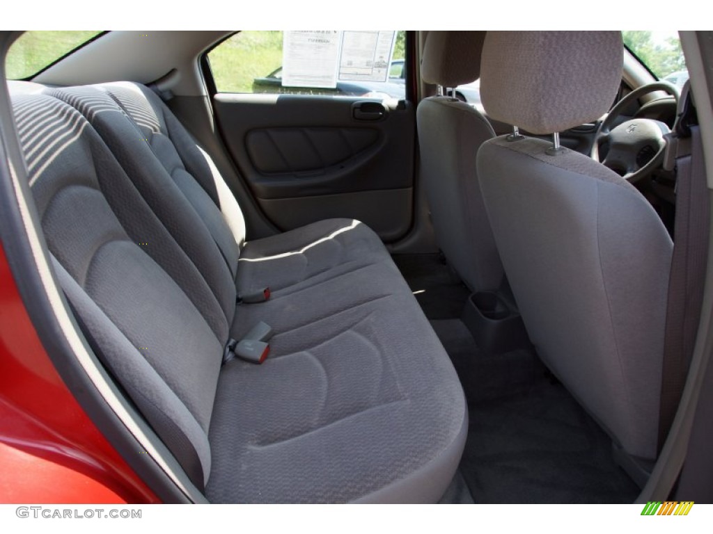 2002 Stratus SE Sedan - Inferno Red Pearl / Dark Slate Gray photo #30