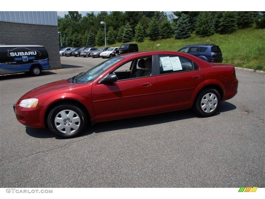 2002 Stratus SE Sedan - Inferno Red Pearl / Dark Slate Gray photo #42