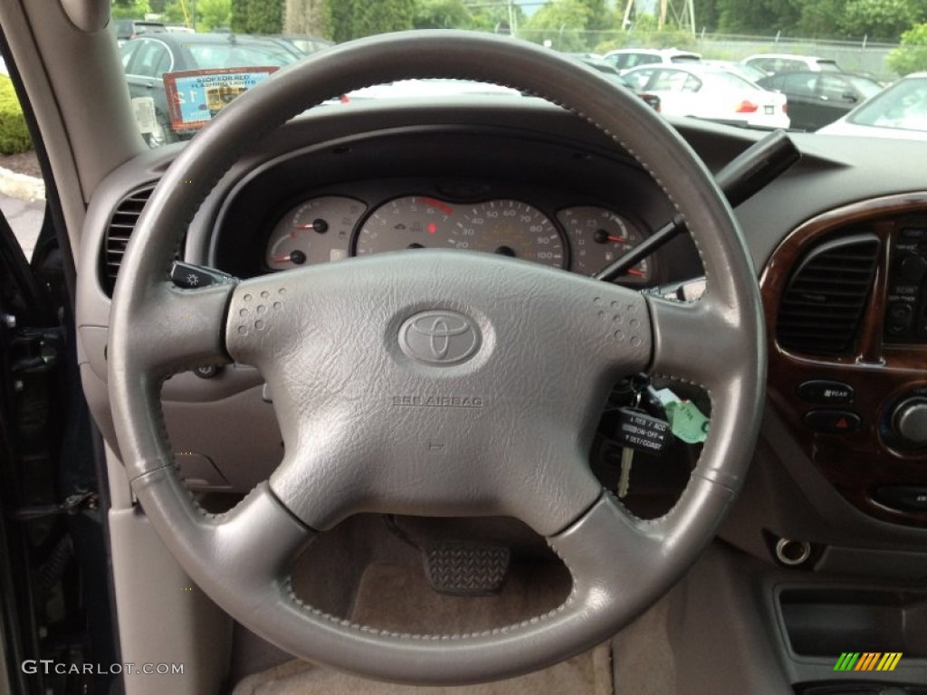 2002 Sequoia Limited 4WD - Imperial Jade Green Mica / Charcoal photo #15