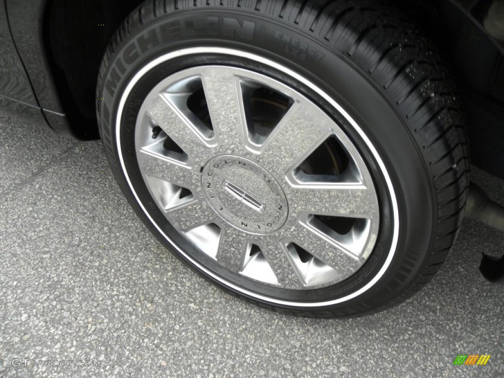 2007 Lincoln Town Car Designer Wheel Photo #67029282
