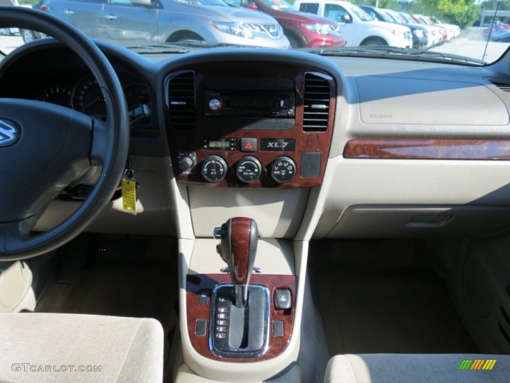 2003 XL7 Touring - Black Onyx / Gray photo #18