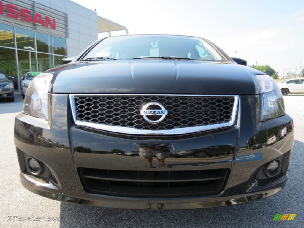 2012 Sentra 2.0 SR - Super Black / Charcoal photo #8