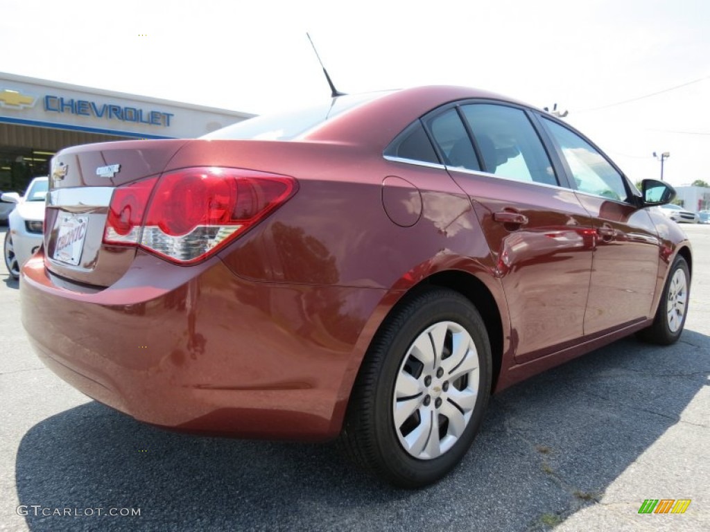 2012 Cruze LS - Autumn Red Metallic / Jet Black/Medium Titanium photo #7