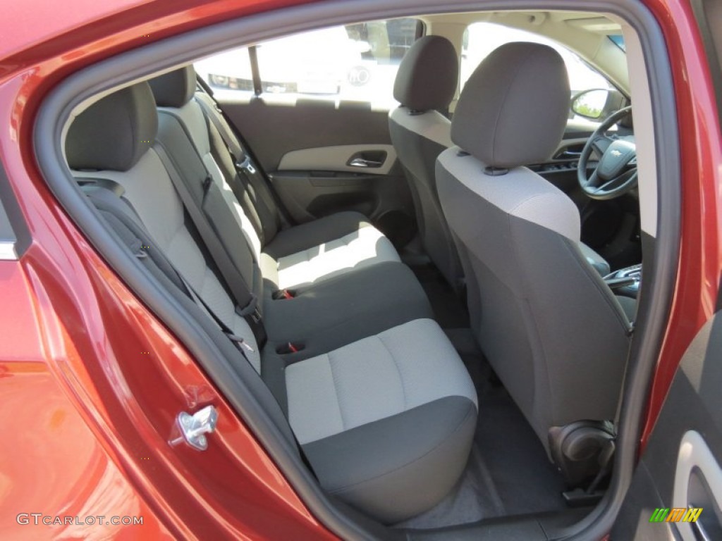 2012 Cruze LS - Autumn Red Metallic / Jet Black/Medium Titanium photo #10