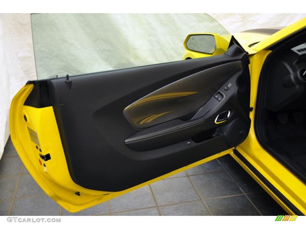 2010 Chevrolet Camaro LT Coupe Door Panel Photos