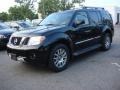 2009 Super Black Nissan Pathfinder LE 4x4  photo #4