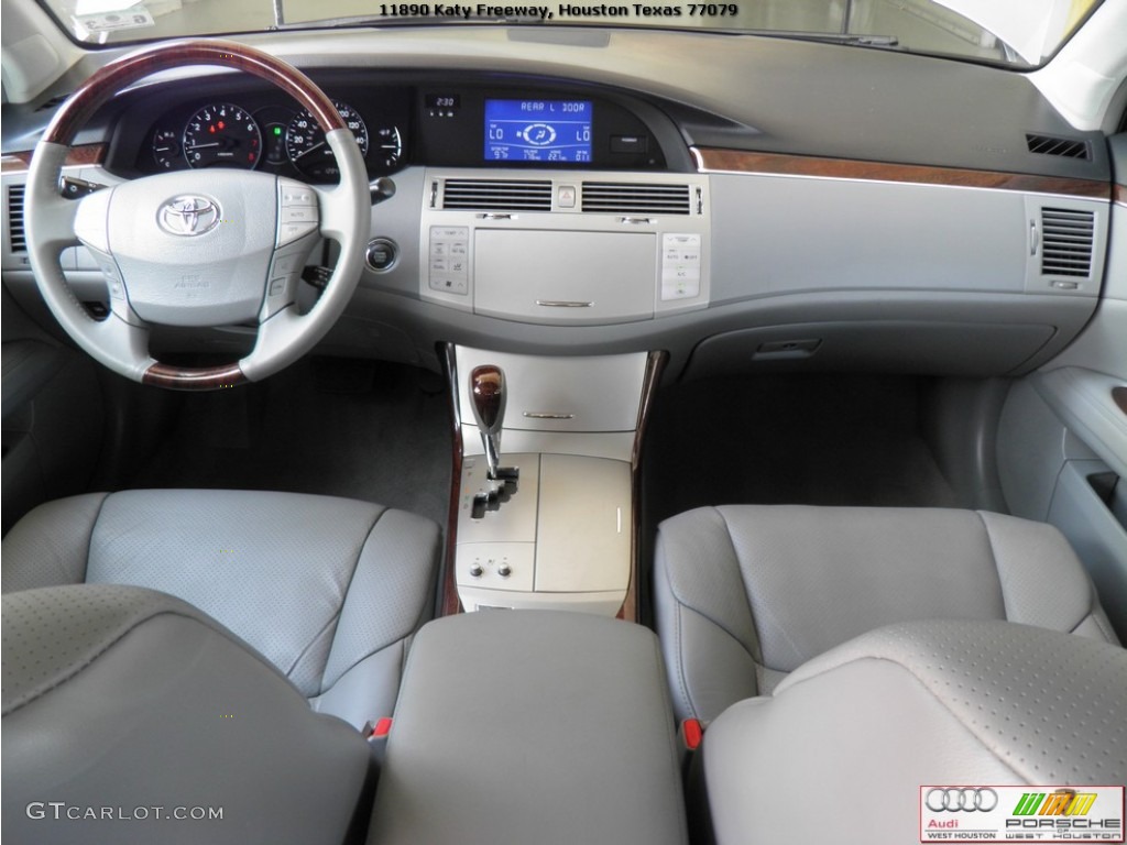 2008 Avalon Touring - Classic Silver Metallic / Ash Gray photo #15