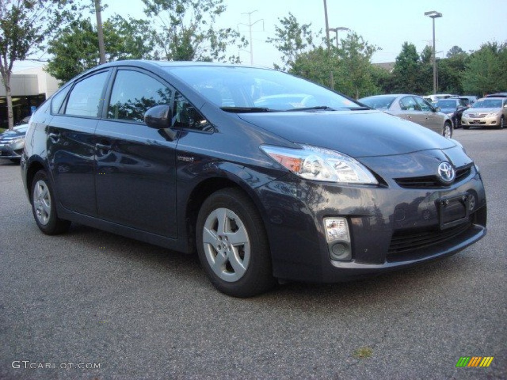 2010 Prius Hybrid III - Winter Gray Metallic / Dark Gray photo #1