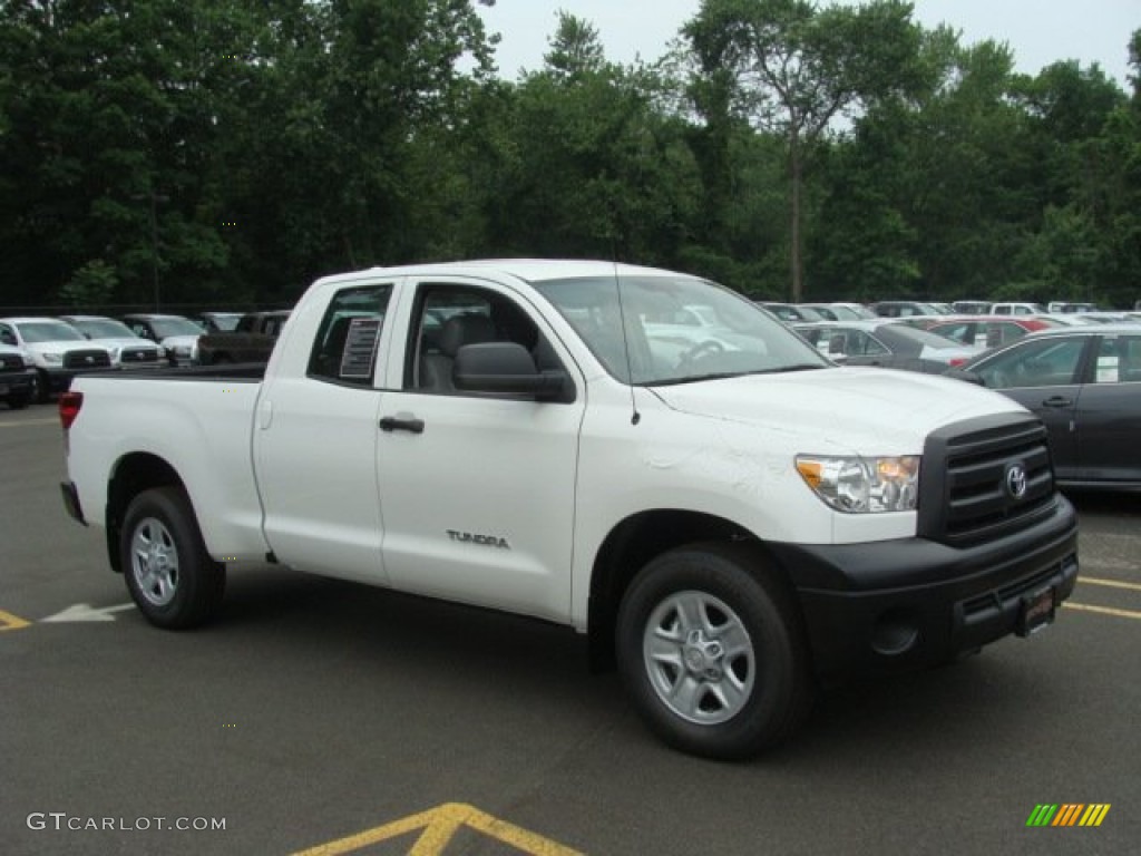 2012 Tundra Double Cab - Super White / Graphite photo #1