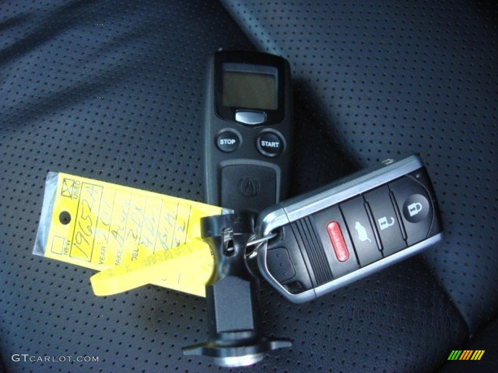 2011 Acura ZDX Technology SH-AWD Keys Photos