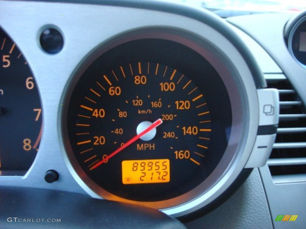 2004 350Z Touring Coupe - Daytona Blue Metallic / Frost photo #12