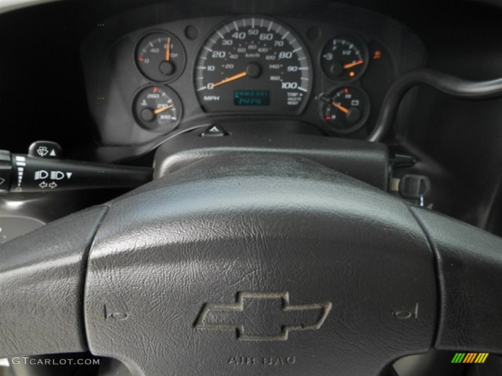 2006 Chevrolet Express LS 3500 Extended Passenger van Gauges Photo #67043172