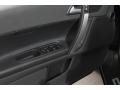 Solid Black - C70 T5 Convertible Photo No. 15