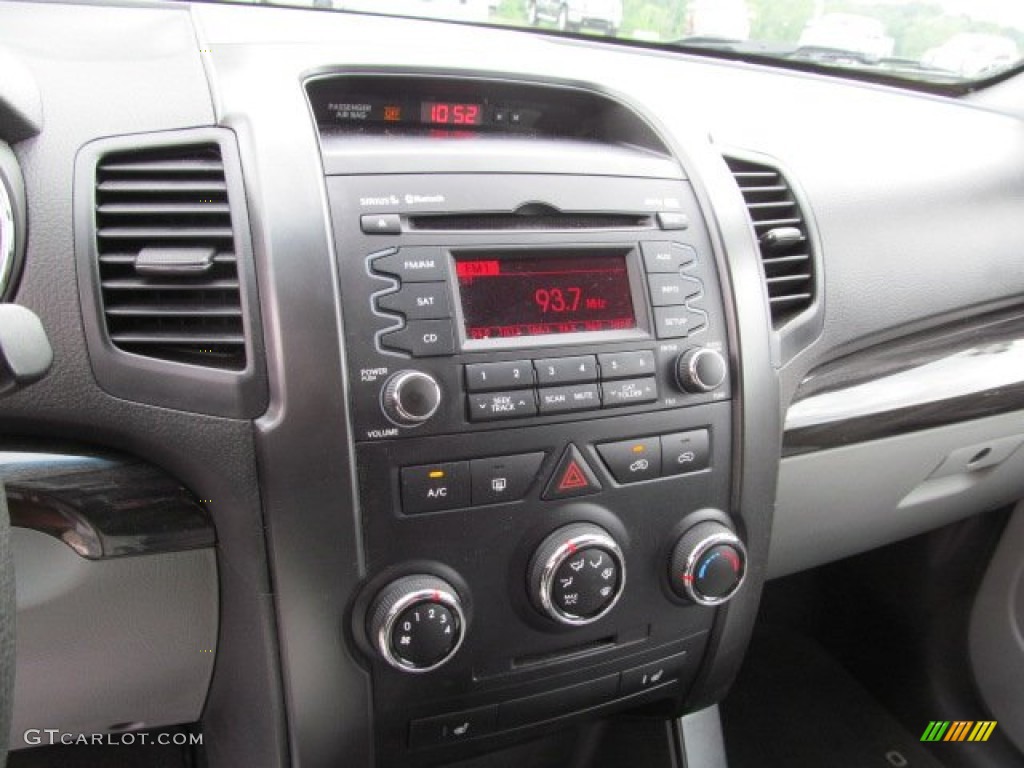 2011 Sorento LX AWD - Ebony Black / Gray photo #13