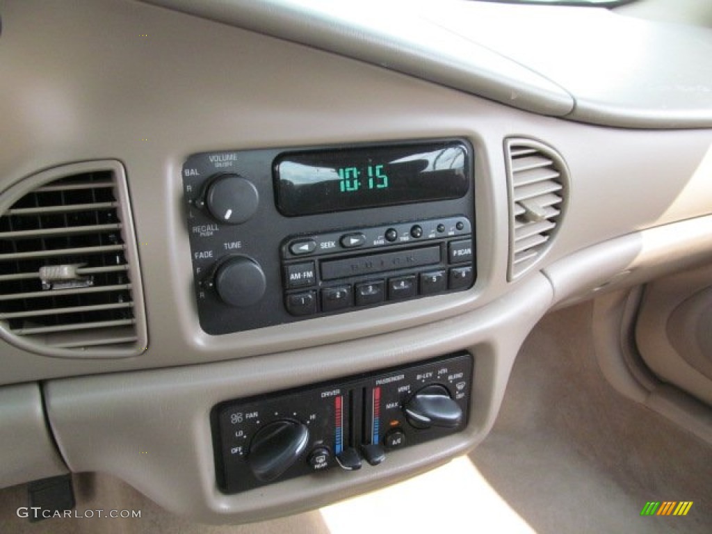 2003 Century Custom - Light Sandrift Metallic / Taupe photo #14