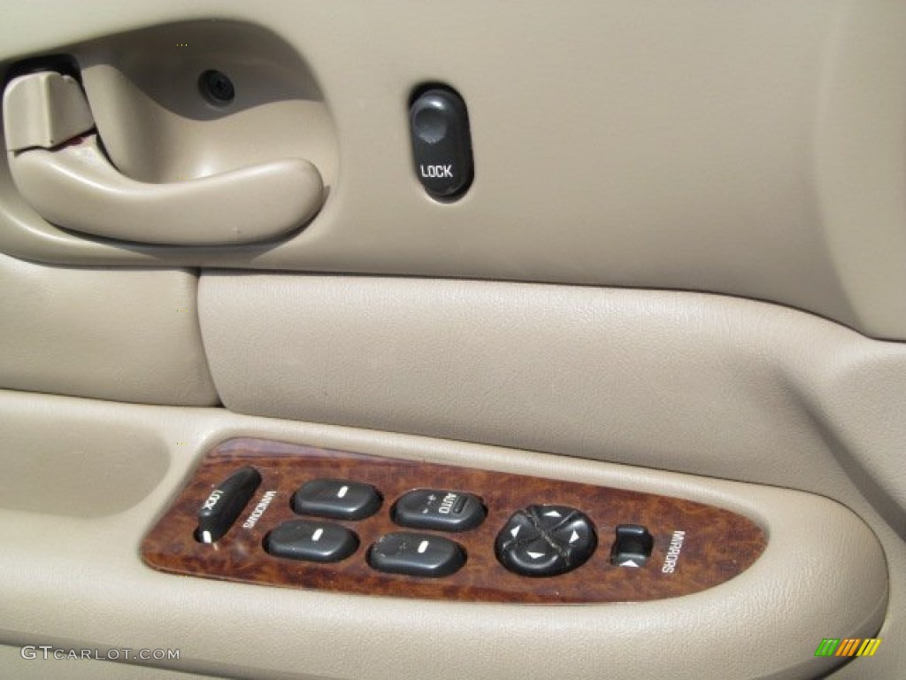 2003 Century Custom - Light Sandrift Metallic / Taupe photo #19