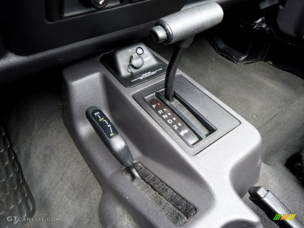 2000 Jeep Wrangler Sport 4x4 3 Speed Automatic Transmission Photo #67052421