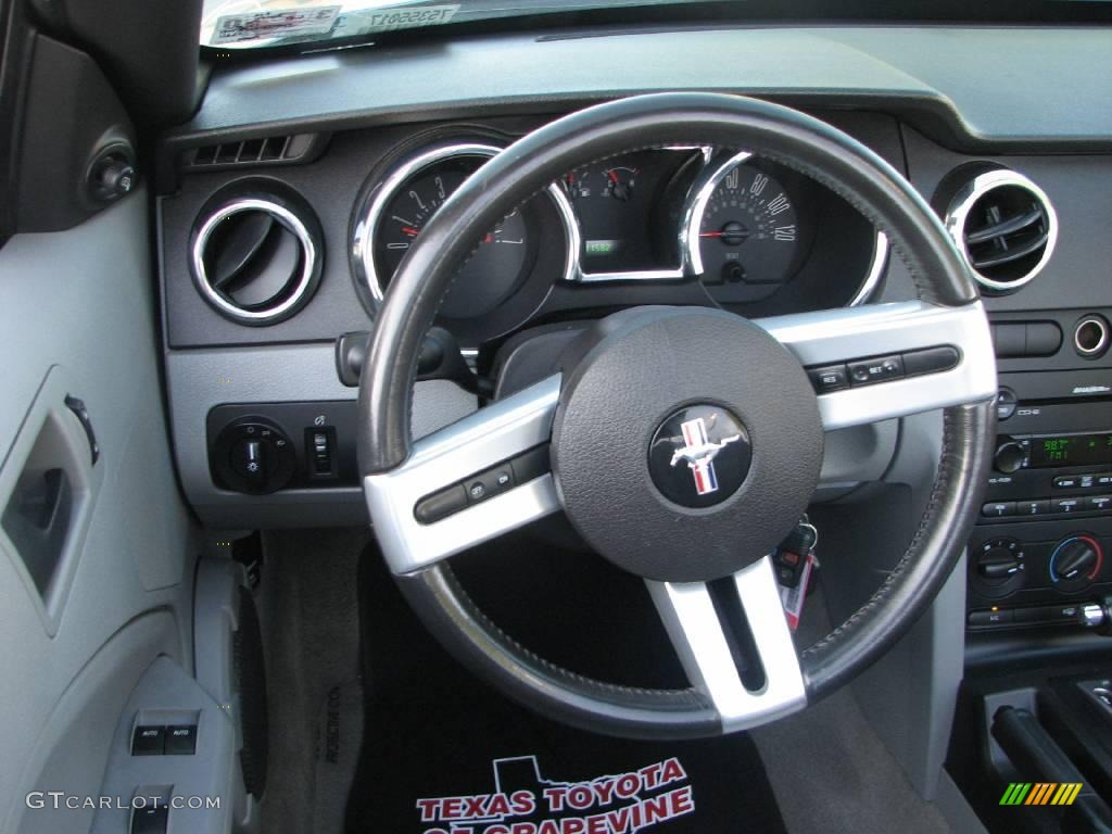 2007 Mustang V6 Premium Convertible - Windveil Blue Metallic / Light Graphite photo #13