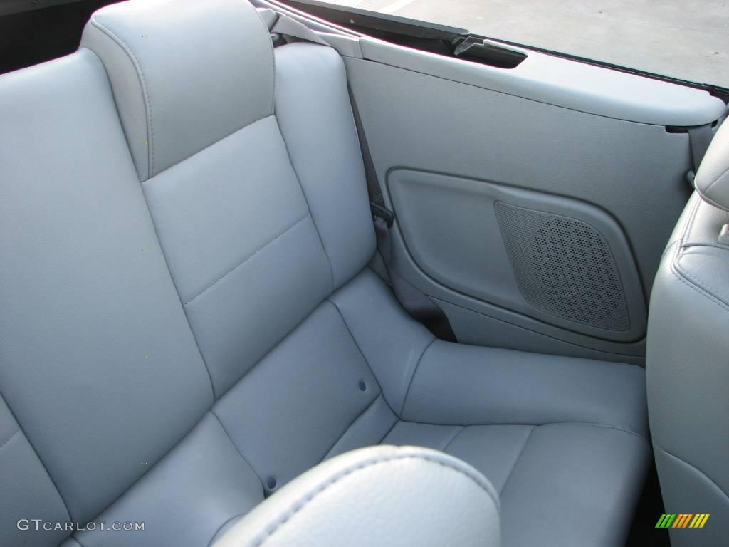 2007 Mustang V6 Premium Convertible - Windveil Blue Metallic / Light Graphite photo #19
