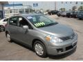 Magnetic Gray - Versa 1.8 S Hatchback Photo No. 4