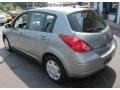 Magnetic Gray - Versa 1.8 S Hatchback Photo No. 10