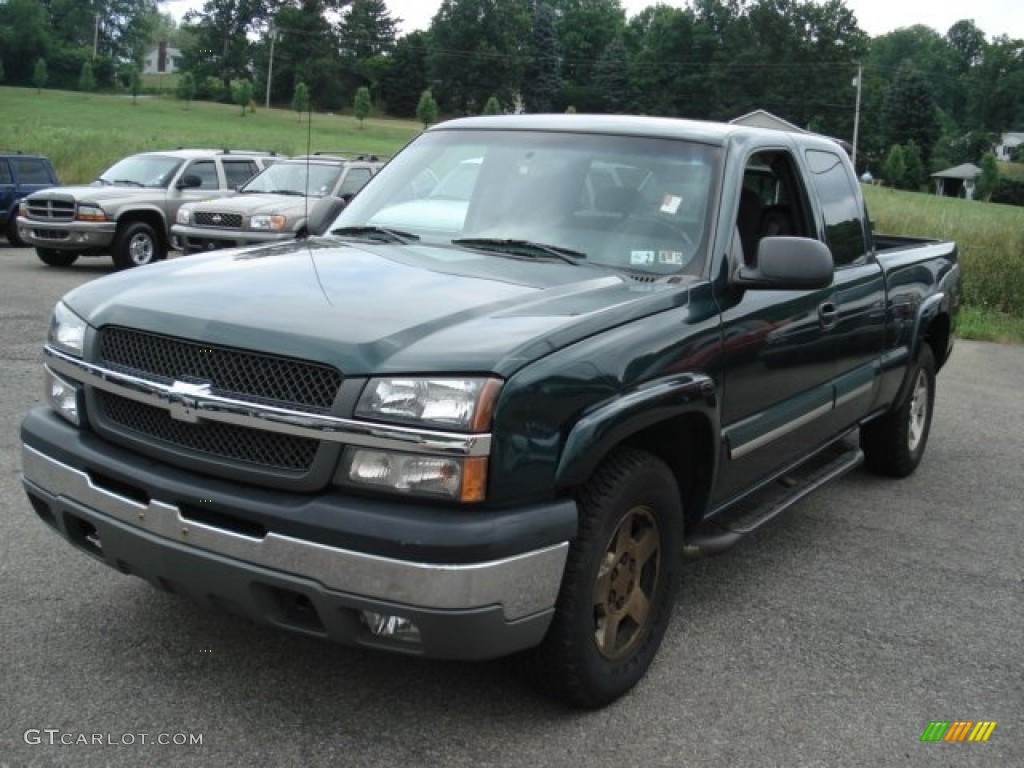 2004 Silverado 1500 Z71 Extended Cab 4x4 - Dark Green Metallic / Dark Charcoal photo #3