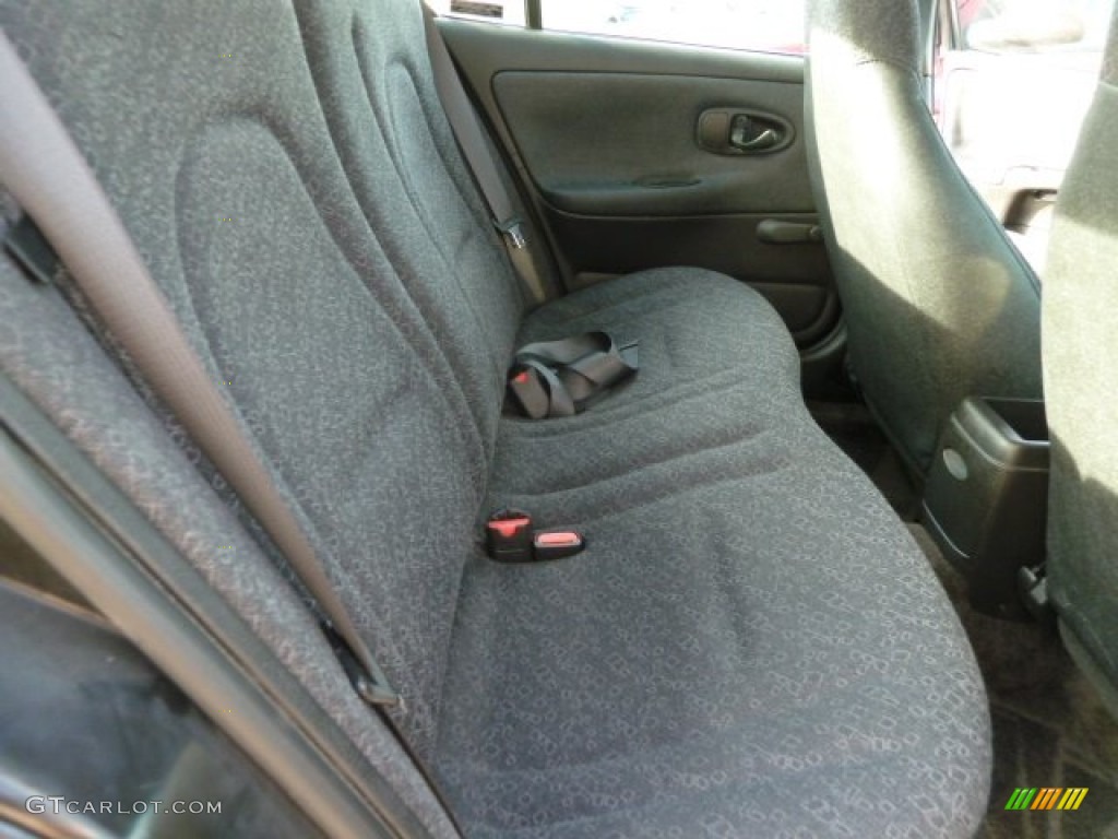 Black Interior 2002 Saturn S Series SL1 Sedan Photo #67057823